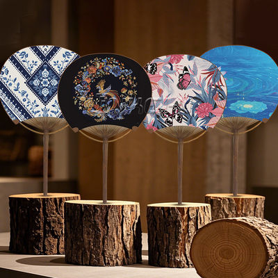 Customizable Japanese Round Hand Fans with Painted Technique Personalized OEM Art Printed Logo Wedding Favors Gifts for Guests