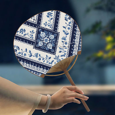 Customizable Japanese Round Hand Fans with Painted Technique Personalized OEM Art Printed Logo Wedding Favors Gifts for Guests
